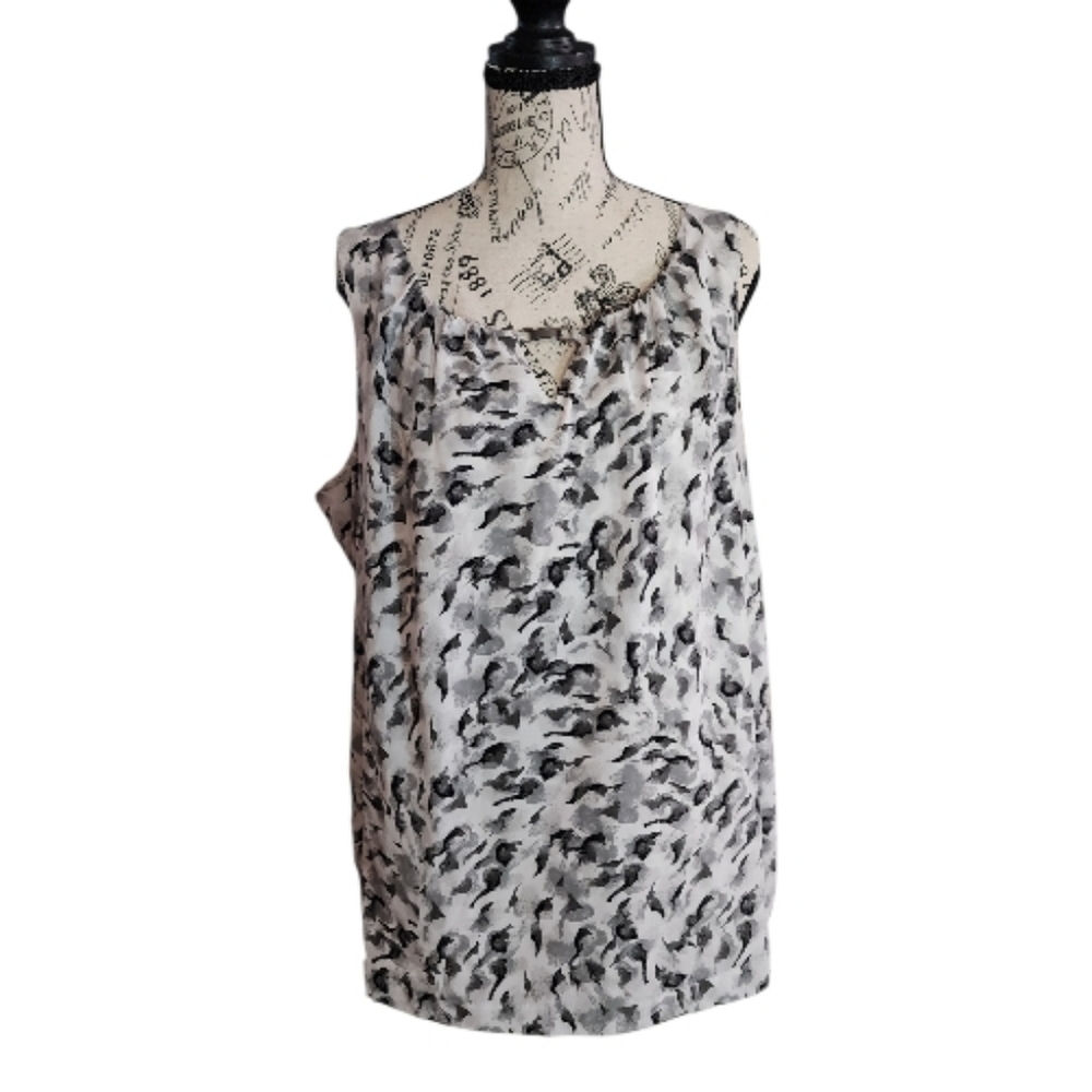 Dana Buchman Abstract Print Metal Bar Shell, Size X-Large